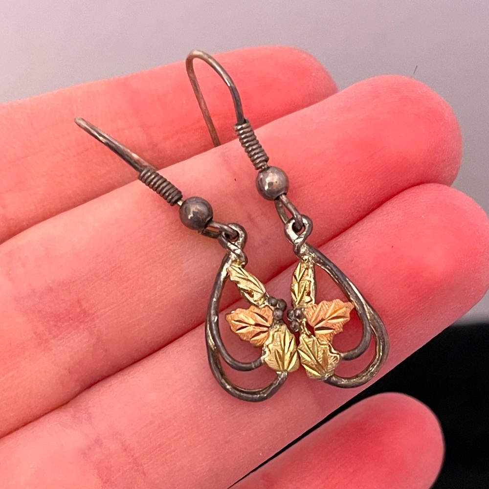 Vintage Sterling SILVER Fall Autumn Cottage Core Fairy Dainty Leaf Earrings
